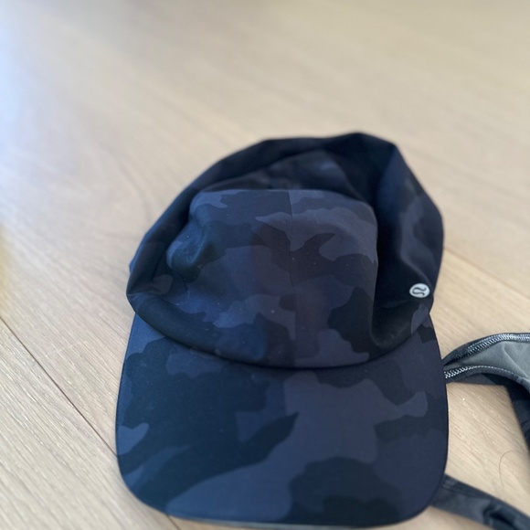 Lululemon Bundle! - Picture 4 of 4